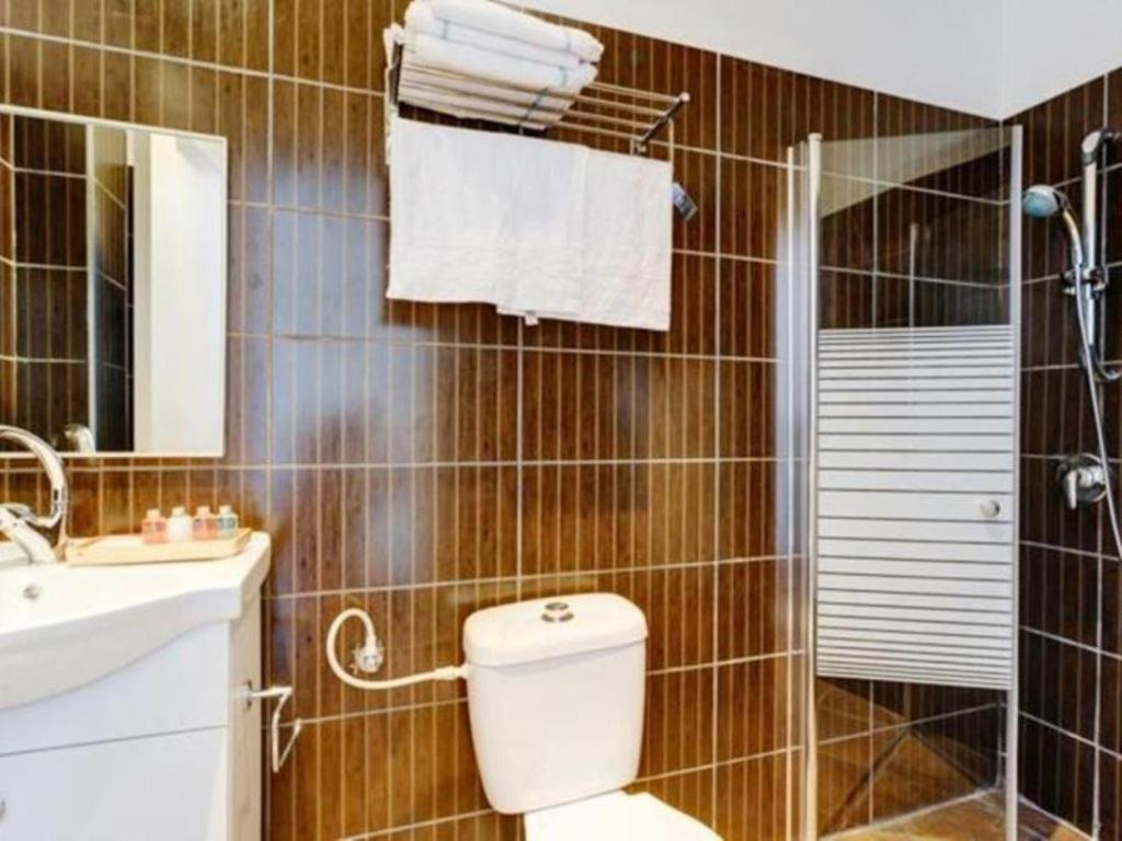 Central Laguardia Hotel Tel Aviv Exteriör bild